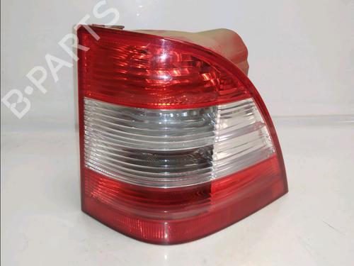 Used Right taillight Right taillight MERCEDES-BENZ M-CLASS (W163) ML 270 CDI (163.113) (163 hp) 39942342 39942342