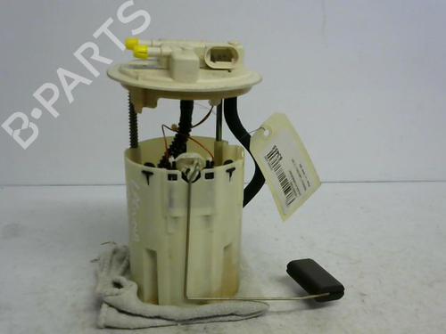 Used Fuel pump RENAULT LAGUNA II (BG0/1_) 1.9 dCi (107 hp) 30425601