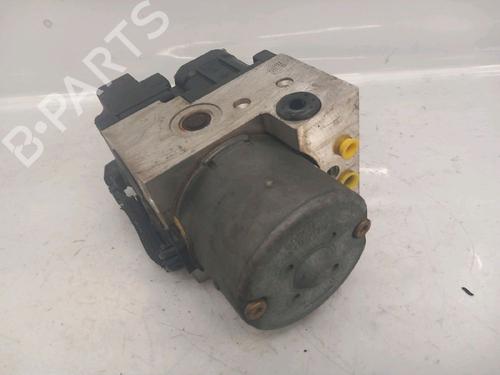 ABS Bremseaggregat RENAULT CLIO II (BB_, CB_) 1.4 16V (B/CB0P, BB13) (98 hp) 30415681