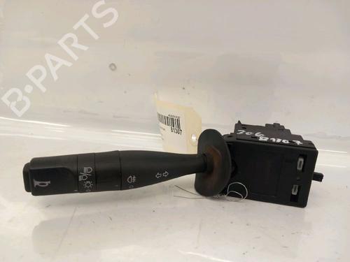 Used Steering column stalk PEUGEOT 306 Hatchback (7A, 7C, N3, N5) 1.9 D (68 hp) 30424257