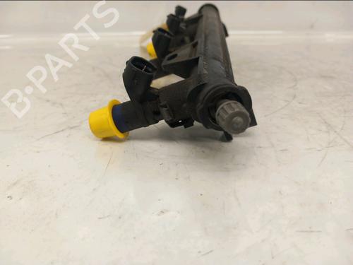 Injection rail VW POLO IV (9N_, 9A_) 1.4 16V | BP32202522M98