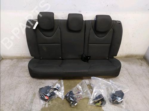 Siège arrière RENAULT CLIO IV Grandtour (KH_) 1.5 dCi 90 (KHN3, KHN4) (90 hp) 32102139