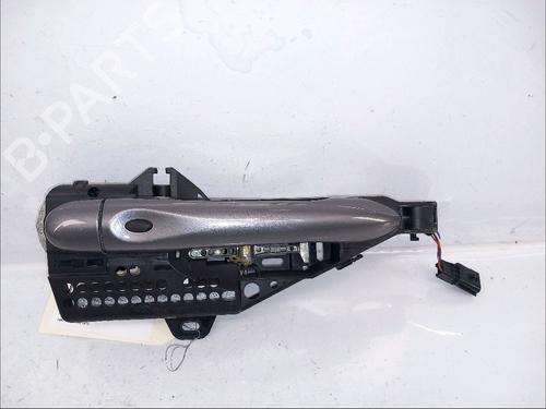 Türgriff vorne rechts außen für RENAULT CAPTUR I (J5_, H5_) 1.5 dCi 90 (J5N4, J5M5, J5MW, J5M6, J5AL, J5AJ) (90 hp) 30417048