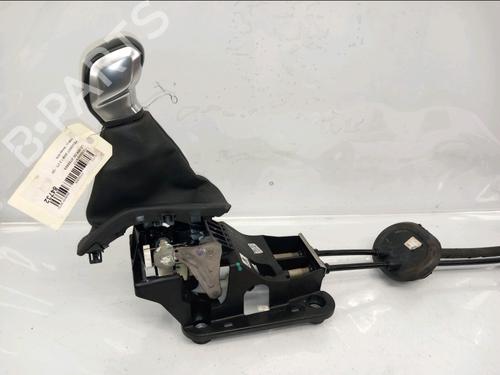 Gearstang PEUGEOT 2008 I (CU_) 1.2 PureTech 82 (82 hp) 31350405