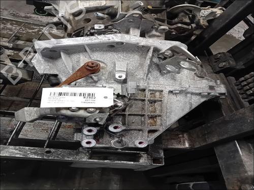 gearbox-toyota-yaris-_p13_-2010-2011-2012-2013-2014-2015-2016-2017-2018-2019-2020-32379377 main image