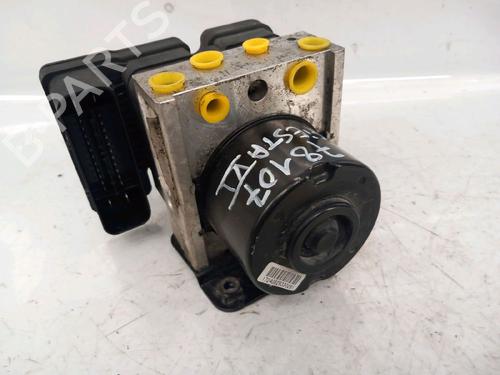 Used ABS pump FORD FIESTA VI (CB1, CCN) 1.4 TDCi (68 hp) 30413872