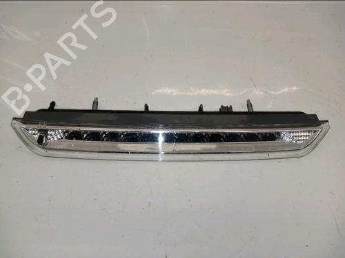 Used Third brake light PEUGEOT 308 II (LB_, LP_, LW_, LH_, L3_) 1.2 THP 130 (131 hp) 30488829