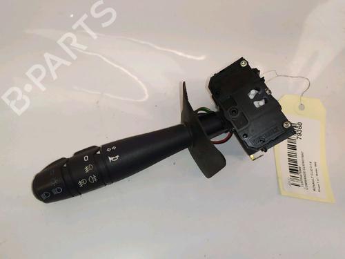 Used Steering column stalk RENAULT CLIO II (BB_, CB_) 1.6 (B/CB0D, BB00) (90 hp) 30414299