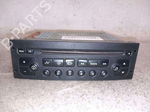 Used Radio Radio 30424629 30424629