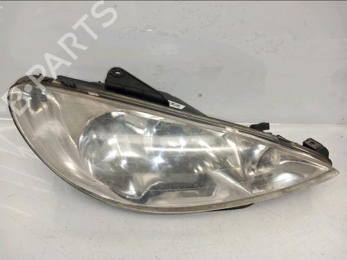 Used Right headlight PEUGEOT 206 Hatchback (2A/C) 1.4 HDi eco 70 (68 hp) 31326857