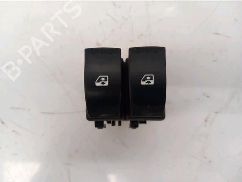 left-front-window-switch-renault-clio-ii-bb_-cb_-1998-1999-2000-2001-2002-2003-2004-2005-2006-2007-2008-2009-2010-2011-2012-2013-2014-2015-2016-31867954 main image