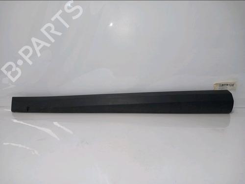 door-moulding-trim-renault-megane-iii-hatchback-bz01_-b3_-2008-34532795 main image