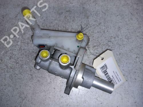 Used Brake master cylinder FORD FIESTA VI (CB1, CCN) 1.5 TDCi (75 hp) 30422133