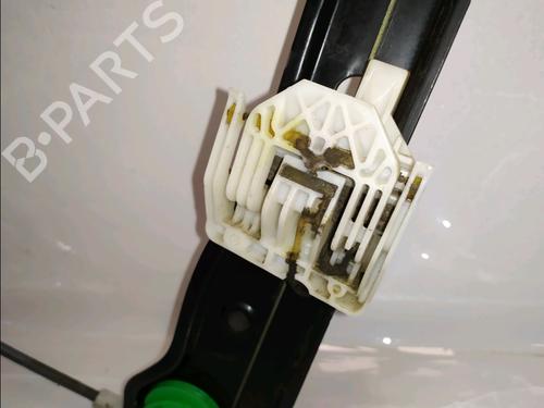 Front left window mechanism BMW 1 (E87) 123 d | BP34112671C22 - Image 4