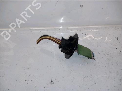 Used Heater resistor CITROËN C3 II (SC_) 1.4 HDi 70 (SC8HZC, SC8HR0, SC8HP4) (68 hp) 31058189