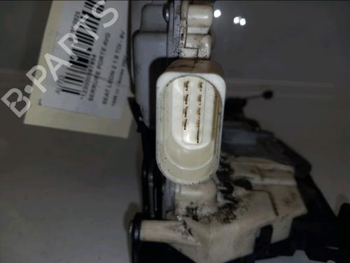 Front left lock SEAT LEON (1P1) 1.9 TDI | BP30421595C98