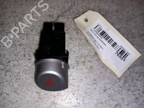 Used Warning switch HYUNDAI i20 I (PB, PBT) 1.2 (78 hp) 30428014