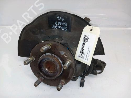 Used Left front steering knuckle KIA SPORTAGE II (JE_, KM_) 2.0 CRDi 4WD (140 hp) 30432480