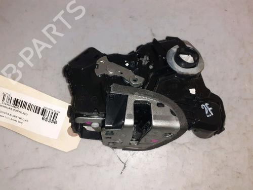 Højre fortil lås TOYOTA AURIS (_E15_) 1.4 D-4D (NDE150_, NDE150R) (90 hp) 30426881
