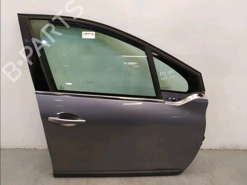 Used Right front door Right front door PEUGEOT 2008 I (CU_) 1.6 BlueHDi 100 (100 hp) 40004692 40004692