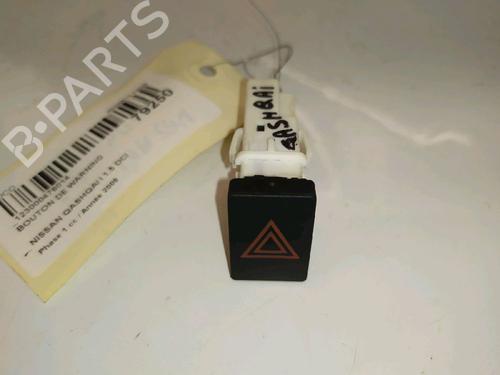 Used Warning switch NISSAN QASHQAI I (J10, NJ10) 1.5 dCi (106 hp) 30419436