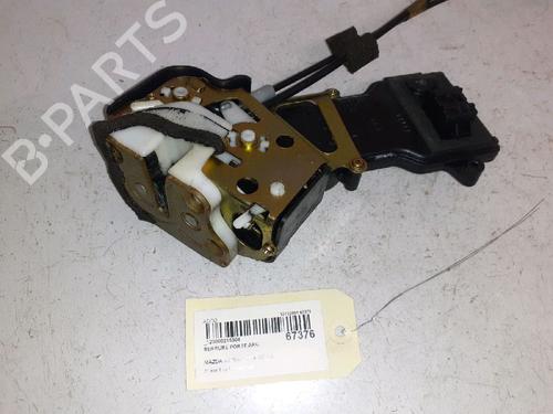 Venstre bagtil lås MAZDA 2 (DY) 1.4 CD (68 hp) 30429052