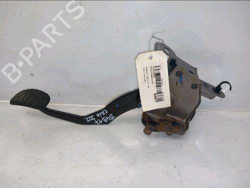 clutch-pedal-renault-clio-iii-br01-cr01-2005-2006-2007-2008-2009-2010-2011-2012-2013-2014-32310647 main image