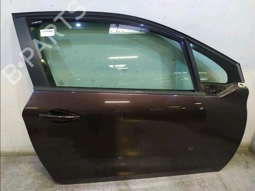 Used Right front door PEUGEOT 208 I (CA_, CC_) 1.4 VTi (95 hp) 32356072