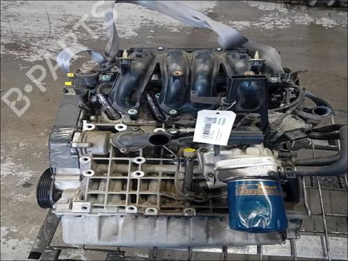 Motor VW GOLF IV (1J1) 1.6 (100 hp) 30427139