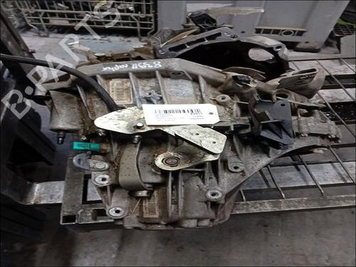 Getriebe für RENAULT CAPTUR I (J5_, H5_) 1.5 dCi 110 (110 hp) 30419045