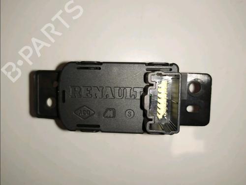Switch RENAULT MEGANE IV Hatchback (B9A/M/N_) 1.5 dCi 110 (B9A3) | BP33713479I30 - Image 2