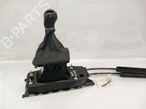 Used Gear lever SEAT IBIZA V (KJ1, KJG) 1.0 TSI (95 hp) 30433417
