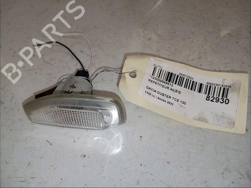 Used Right side indicator DACIA DUSTER (HM_) 1.3 TCe 130 (HMMF) (131 hp) 30434522