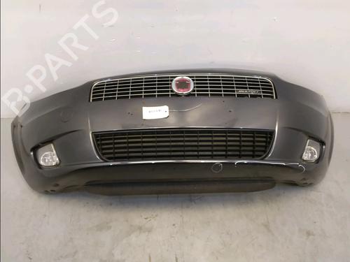 Used Front bumper Front bumper FIAT GRANDE PUNTO (199_) 1.3 D Multijet (199.AXD11, 199.AXD1A, 199.AXD1B,... (90 hp) 39972509 39972509