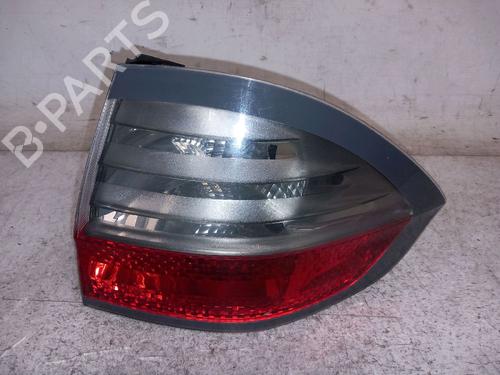 Fanale posteriore destro FORD S-MAX (WA6) 2.2 TDCi (175 hp) 30430906