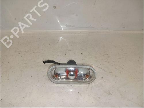 Used Right side indicator VW TRANSPORTER T5 Van (7HA, 7HH, 7EA, 7EH) 2.0 TDI (140 hp) 30433977