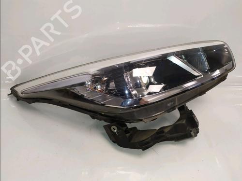 Used Right headlight Right headlight 38008528 38008528