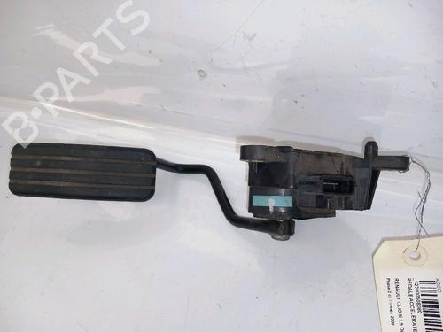 Used Pedal RENAULT CLIO III (BR0/1, CR0/1) 1.5 dCi (C/BR0G, C/BR1G) (68 hp) 30414760