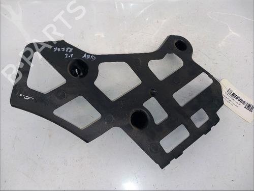 Used Rear bumper bracket Rear bumper bracket PEUGEOT 308 II (LB_, LP_, LW_, LH_, L3_) 1.6 BlueHDi 120 (120 hp) 30418371 30418371