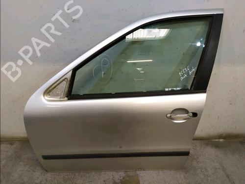 Porta frente esquerda Porta frente esquerda SEAT LEON (1M1) 1.9 TDI (110 hp) 36517188 36517188
