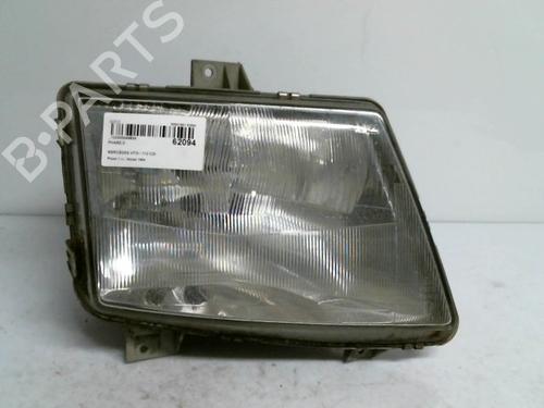 Used Right headlight MERCEDES-BENZ VITO Van (W638) 112 CDI 2.2 (638.094) (122 hp) 30425527