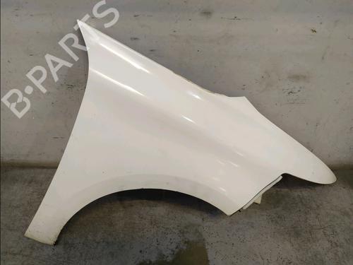 Guarda-lamas direito CITROËN C4 Picasso II 1.6 HDi / BlueHDi 115 (115 hp) 32226183