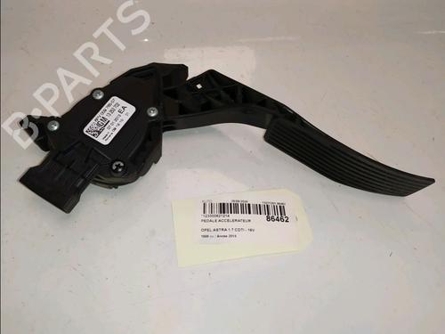 pedal-opel-astra-j-p10-2009-2010-2011-2012-2013-2014-2015-2016-39232845 main image