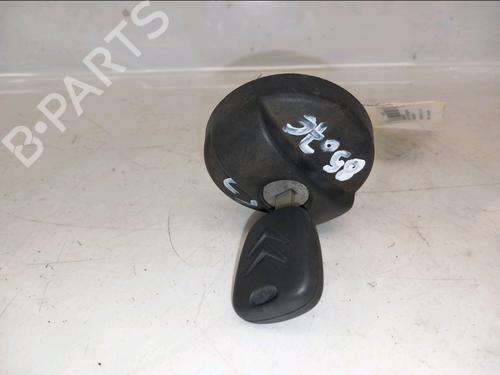 Tanklåg CITROËN C3 I (FC_, FN_) 1.4 i (73 hp) 32007383