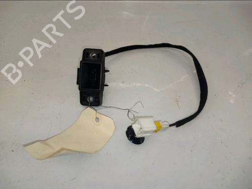 Fechadura da mala RENAULT CLIO II (BB_, CB_) 1.2 16V (BB05, BB0W, BB11, BB27, BB2T, BB2U, BB2V, CB05,... (75 hp) 31750338