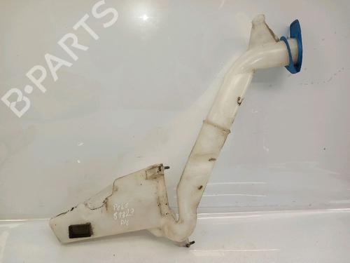 Used Windscreen washer tank VW POLO IV (9N_, 9A_) 1.2 12V (64 hp) 30426264