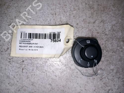 Used Mirror switch PEUGEOT 208 I (CA_, CC_) 1.4 HDi (68 hp) 30418497