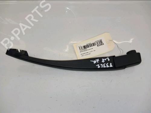 Used Rear windshield wiper arm PEUGEOT 208 I (CA_, CC_) 1.2 PureTech 82 (82 hp) 30415136