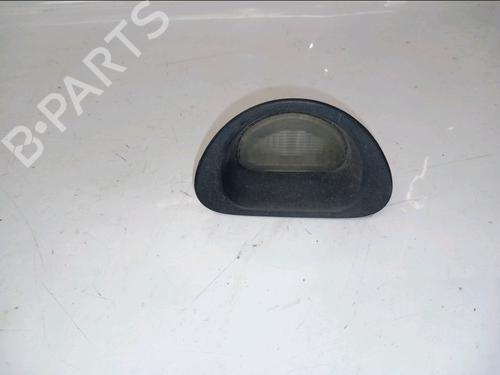 Nummerpladelys PEUGEOT 107 (PM_, PN_) 1.0 (68 hp) 31868012