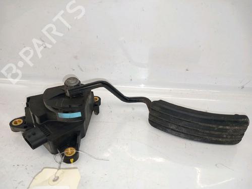 Used Pedal RENAULT CLIO III (BR0/1, CR0/1) 1.5 dCi (BR17, CR17) (86 hp) 30418791